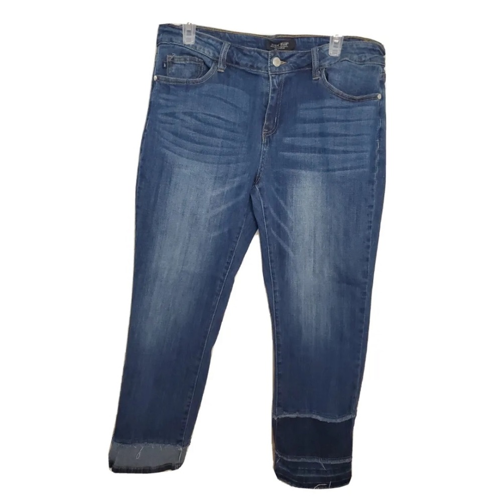 Judy Blue Straight Fit Released Hem Various Length Size 15/32